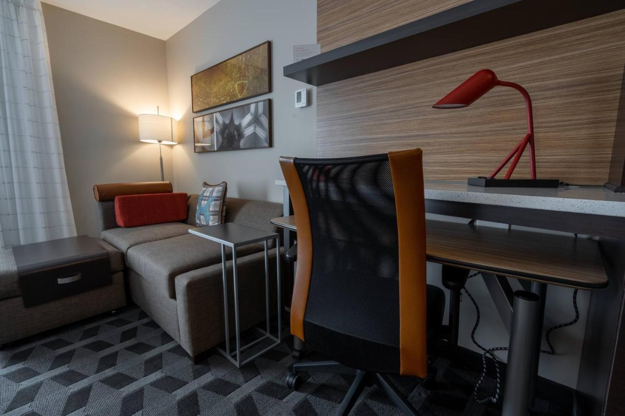 Towneplace Suites By Marriott Clinton Exterior foto